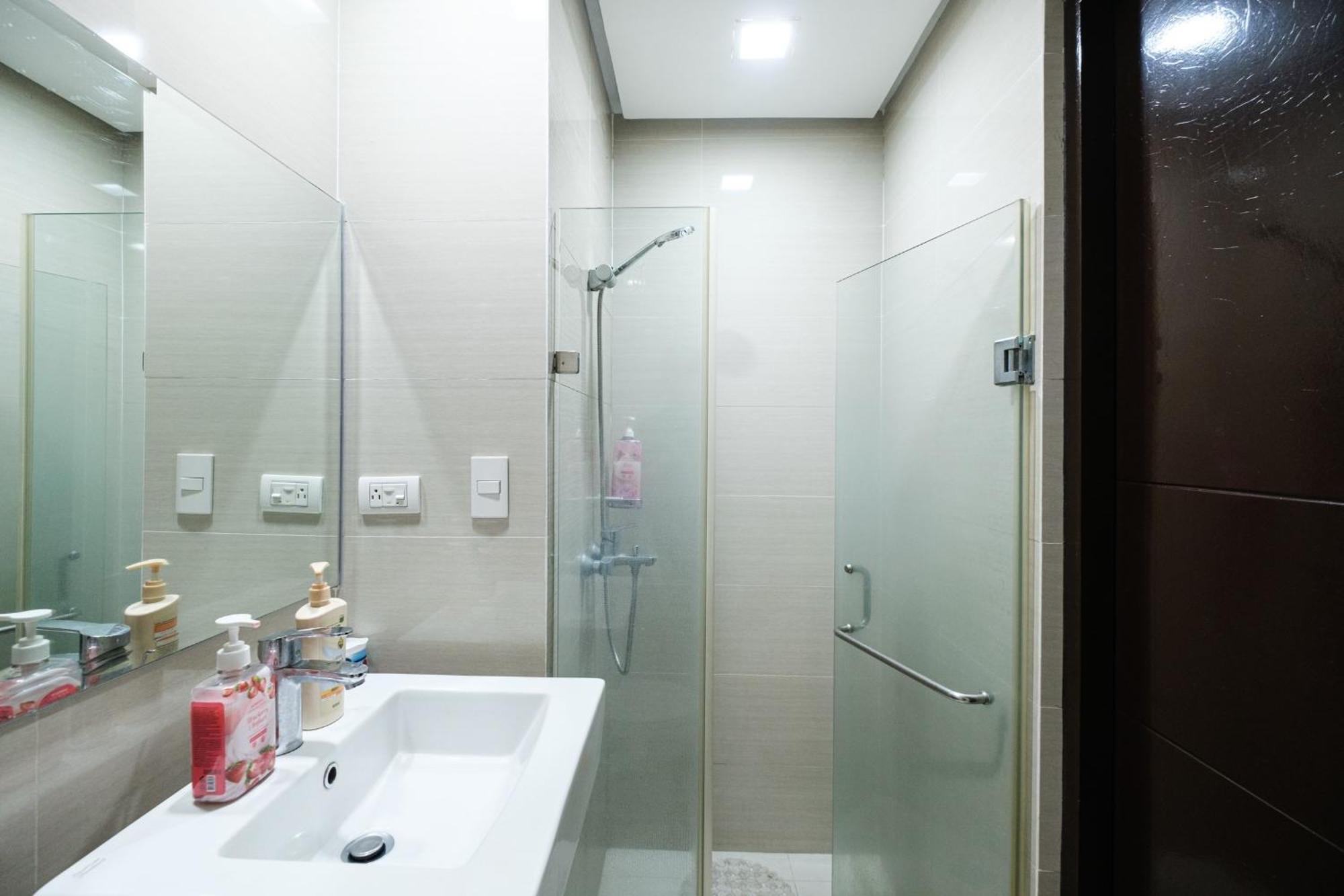 Family Staycation, Greenbelt Hamilton, Isabel'S Makati Rooms Makati City Екстериор снимка